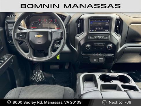 Used 2020 Chevrolet Silverado 1500 Custom w/ Custom Value Package image 17