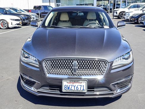 Used 2017 Lincoln MKZ Premiere image 18