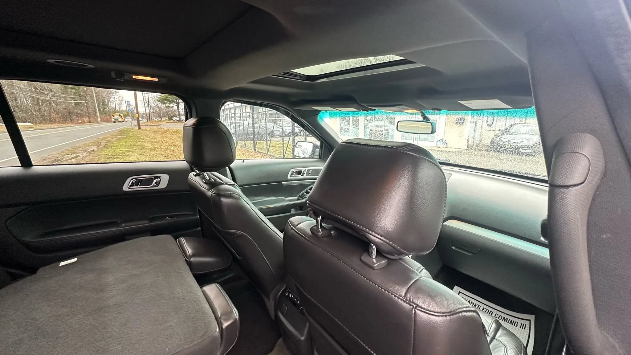 Used 2014 Ford Explorer XLT AWD/4WD image 29