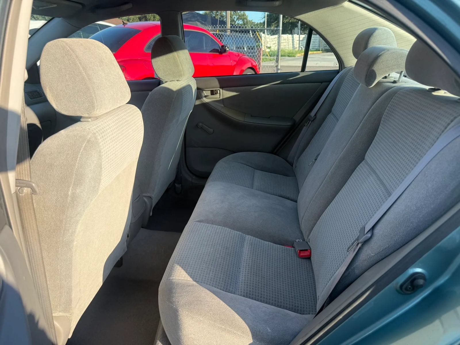 Used 2006 Toyota Corolla LE FWD image 8