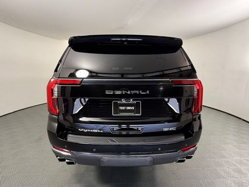 Used 2025 GMC Yukon XL Denali Ultimate AWD/4WD image 6
