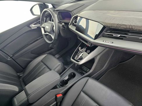 Used 2024 Audi Q4 e-tron Premium Plus w/ Premium Plus image 11