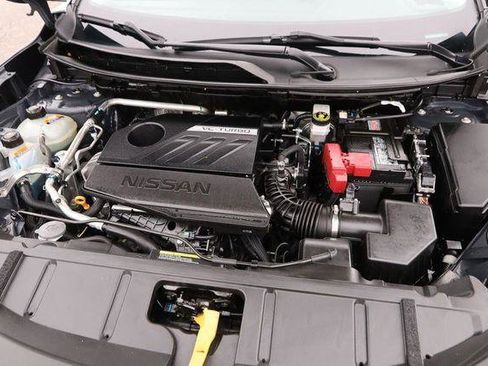 Used 2024 Nissan Rogue SV image 26