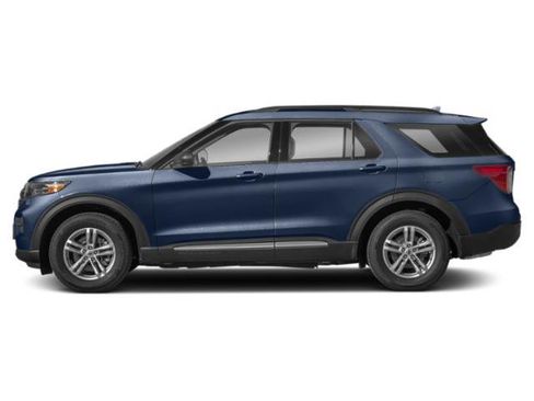 Used 2023 Ford Explorer XLT w/ Equipment Group 202A AWD/4WD image 3
