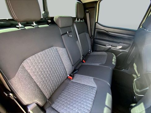 Used 2025 Ford Ranger XLT w/ FX4 Off-Road Package AWD/4WD image 18