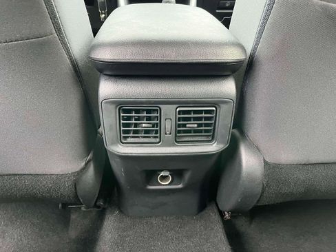 Used 2024 Toyota RAV4 LE image 4