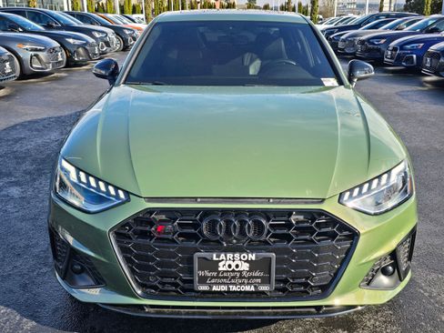 Used 2023 Audi S4 Premium Plus w/ Premium Plus Package image 9