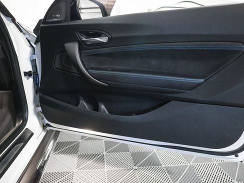 Used 2018 BMW M2 RWD image 26