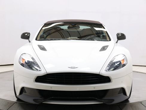 Used 2015 Aston Martin Vanquish Volante RWD image 76