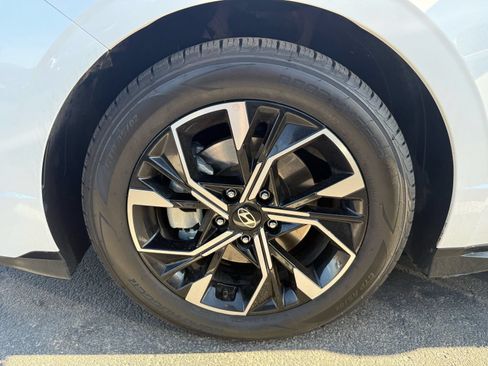 Used 2025 Hyundai Sonata SEL FWD image 7