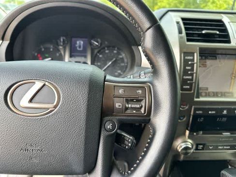 Used 2016 Lexus GX 460 w/ Navigation Package AWD/4WD image 12