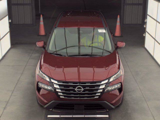 Certified 2026 Nissan Rogue SV FWD image 12