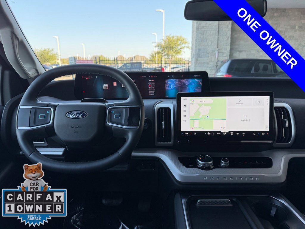 Used 2026 Ford Expedition Max Active RWD image 7