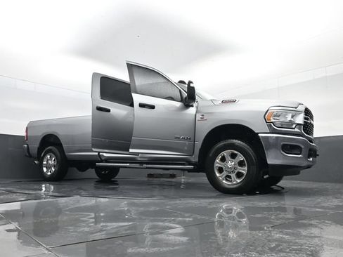 Used 2024 RAM 2500 Big Horn AWD/4WD image 29