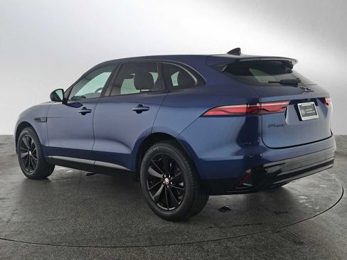 Used 2022 Jaguar F-PACE S image 7