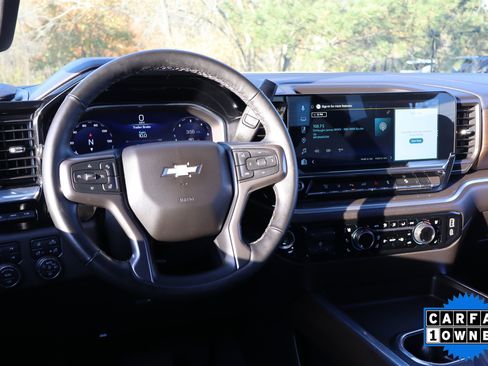 Used 2025 Chevrolet Silverado 2500 High Country w/ High Country Premium Package image 16