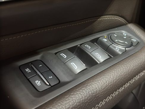 Certified 2023 GMC Yukon XL Denali w/ Max Trailering Package image 36