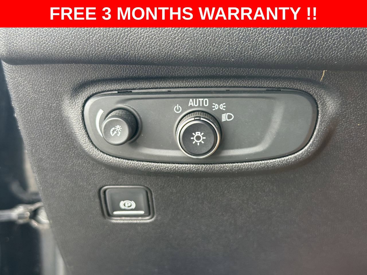 Used 2018 GMC Terrain SLE w/ Driver Convenience Package FWD image 39