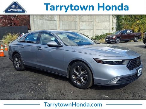 Used 2023 Honda Accord EX image 1