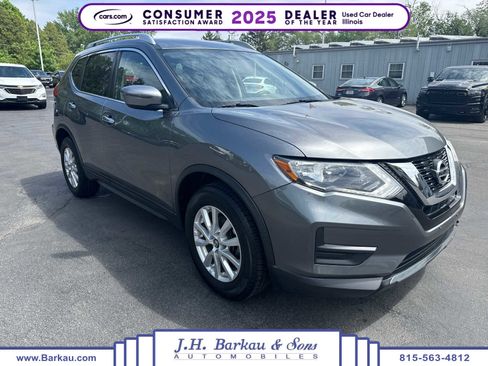 Used 2017 Nissan Rogue SV AWD/4WD image 1