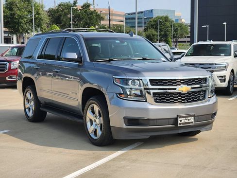 Used 2019 Chevrolet Tahoe LS w/ All-Season Package RWD image 3