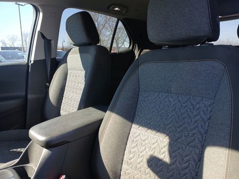 Used 2023 Chevrolet Equinox LT image 9