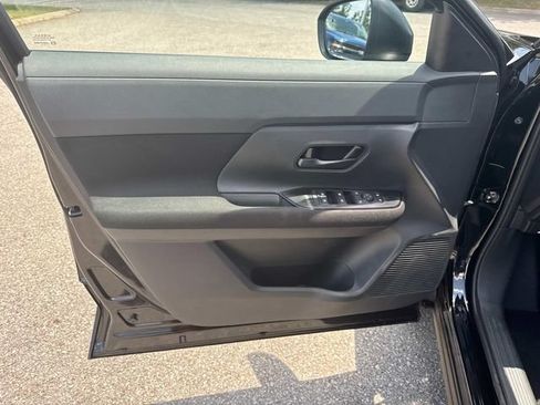 New 2026 Nissan Kicks S FWD image 19