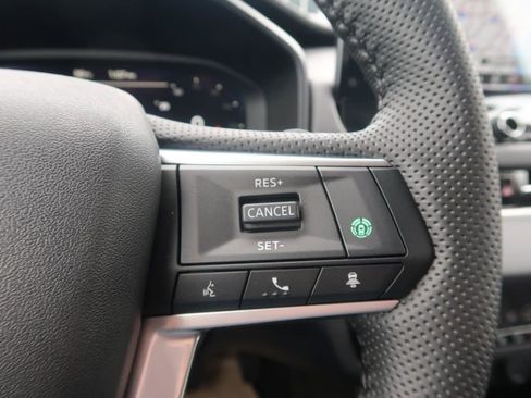 New 2025 Mitsubishi Outlander AWD image 34