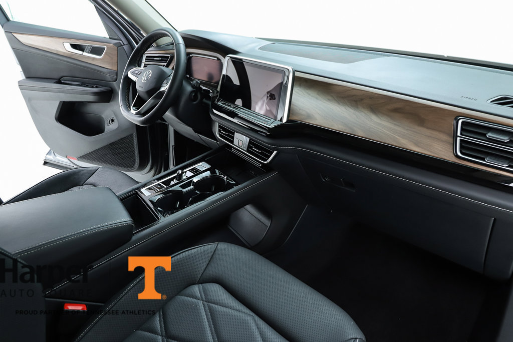 New 2025 Volkswagen Atlas SE w/ Panoramic Sunroof Package FWD image 33