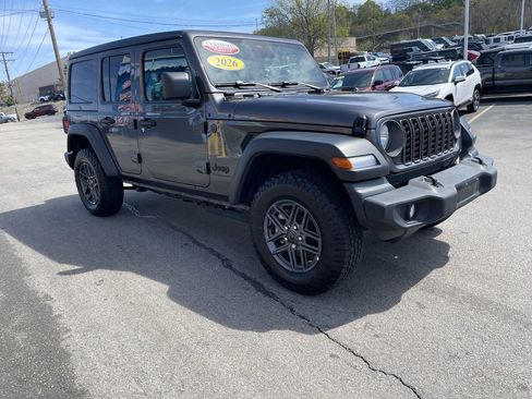 Used 2026 Jeep Wrangler Unlimited Sport AWD/4WD image 6