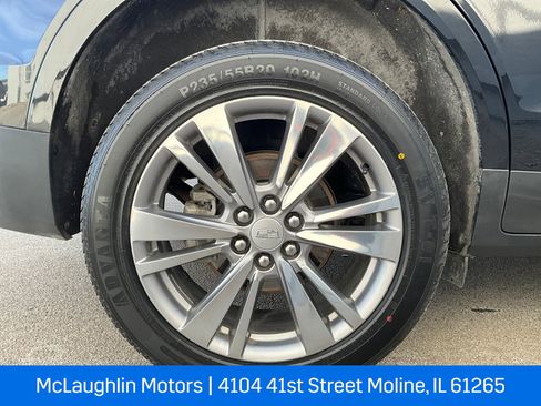 Certified 2023 Cadillac XT5 Premium Luxury w/ LPO, Floor Liner Package image 16