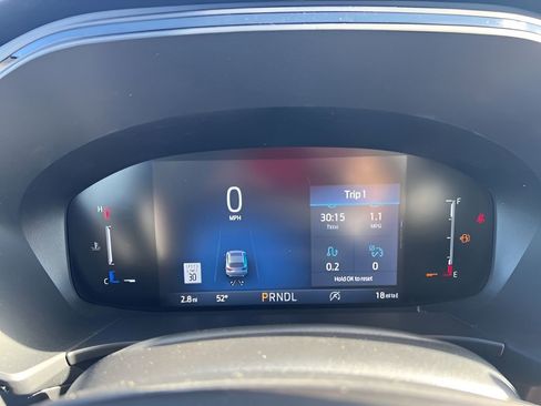New 2026 Ford Escape ST-Line w/ Tech Pack #1 AWD/4WD image 32