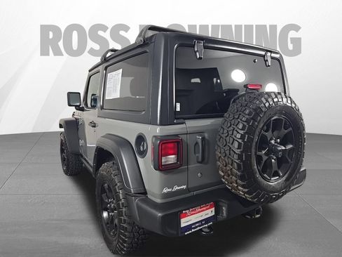 Used 2022 Jeep Wrangler Sport AWD/4WD image 6