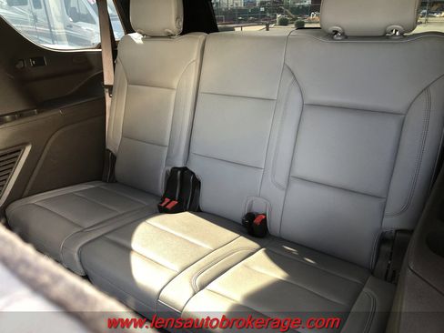 Used 2021 Chevrolet Tahoe LT image 18