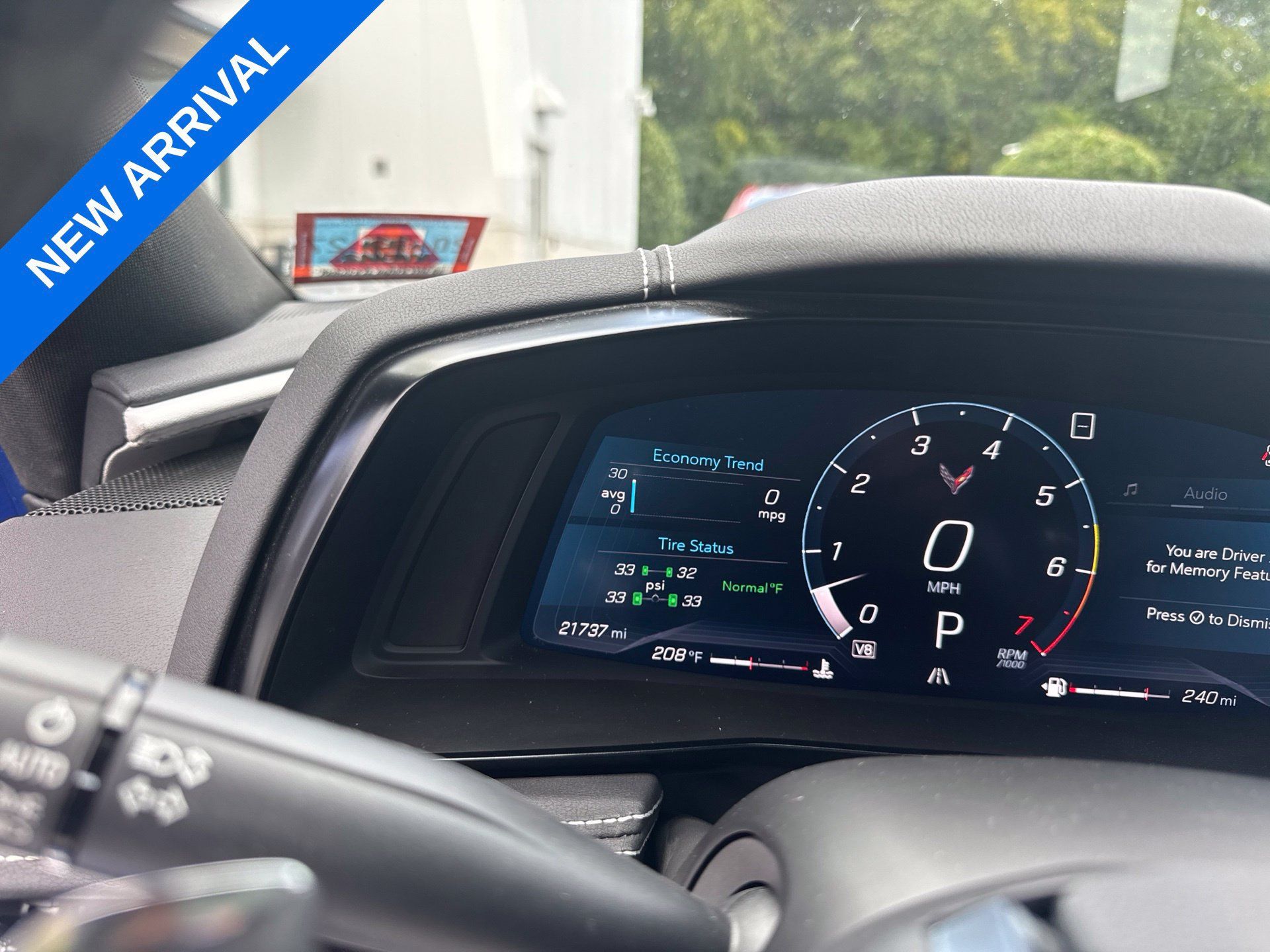 Used 2020 Chevrolet Corvette Stingray Preferred Cpe w/ 2LT Preferred Equipment Group RWD image 7