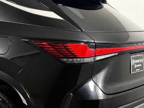 Certified 2023 Lexus RX 350 Premium Plus w/ Accessory Package AWD/4WD image 18
