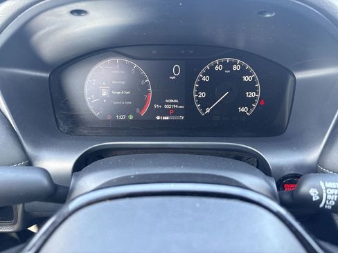 Used 2023 Honda HR-V EX-L image 10