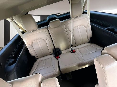 Used 2024 Ford Expedition Max Limited image 27