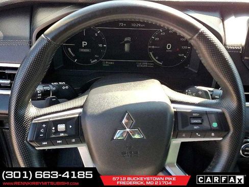 Used 2024 Mitsubishi Outlander SE image 18