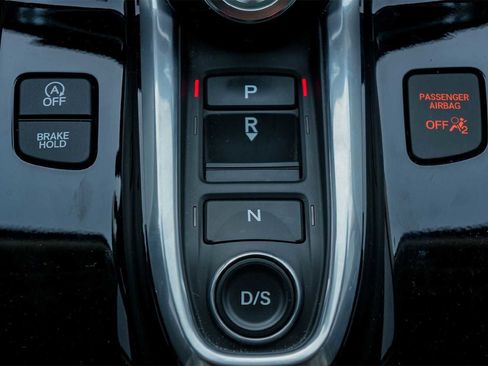 Used 2023 Acura TLX w/ Technology Package image 17