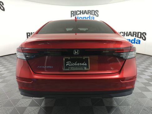Certified 2023 Honda Accord EX image 5
