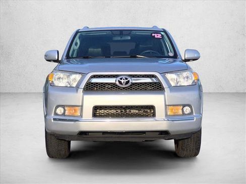 Used 2012 Toyota 4Runner SR5 w/ Convenience Pkg RWD image 2