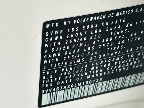 Used 2020 Volkswagen Tiguan SEL Premium R-Line AWD/4WD image 64