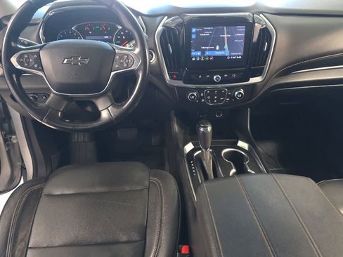 Used 2020 Chevrolet Traverse RS image 4