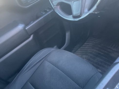 Used 2020 Chevrolet Silverado 1500 Custom w/ Custom Value Package image 9