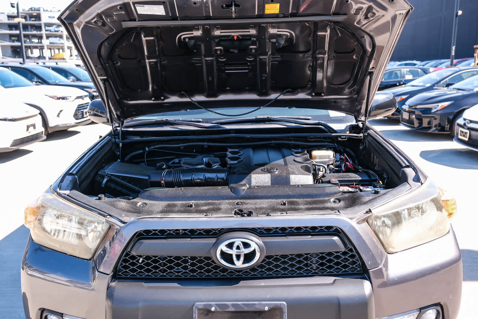 Used 2010 Toyota 4Runner Trail AWD/4WD image 28