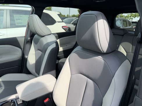 New 2026 Subaru Forester Limited AWD/4WD image 13