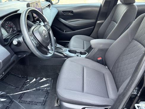 Used 2024 Toyota Corolla LE FWD image 13