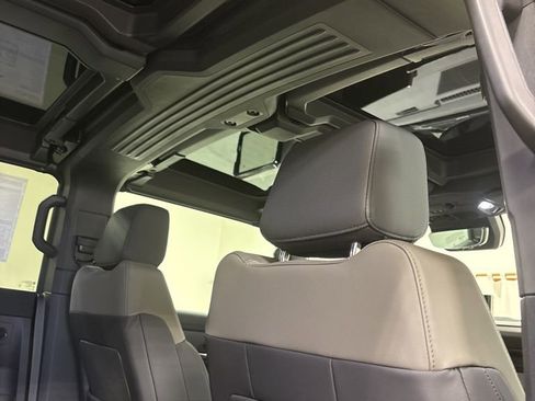 New 2025 GMC Hummer EV 2X AWD/4WD image 46