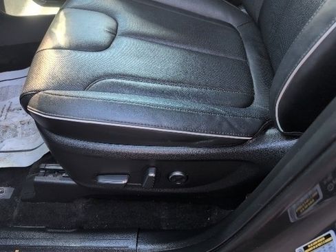 Used 2023 Hyundai Palisade SEL image 13